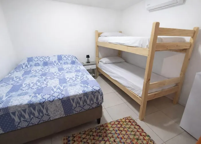 Del Barcito Hostel And Suites